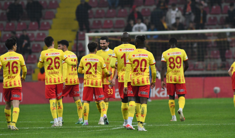 Kayserispor Vanspor' 4-0 mağlup etti 8