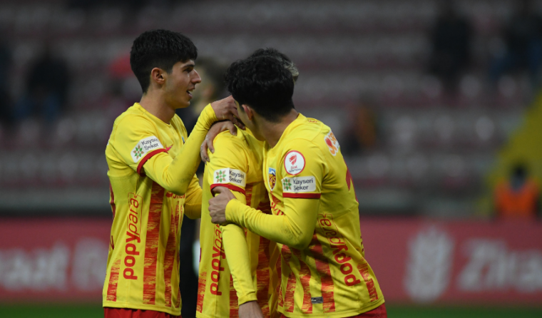 Kayserispor Vanspor' 4-0 mağlup etti 5