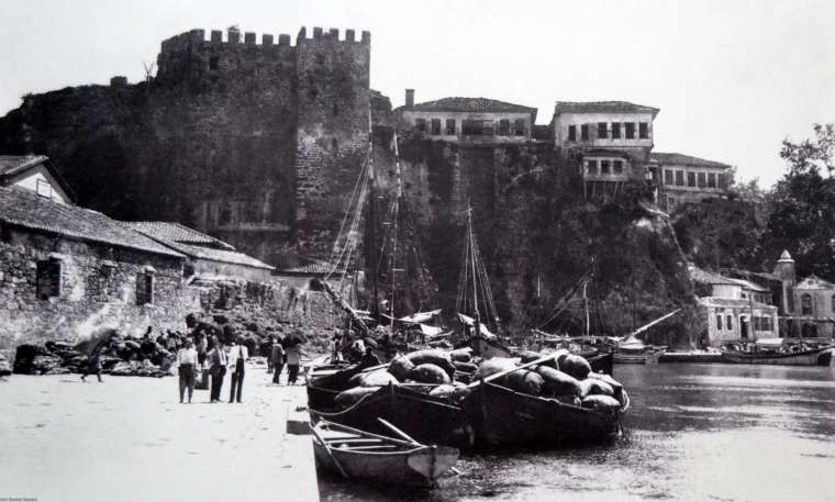 Gezen Objektif 29: Bir vizörün izinde 100 yıllık ANTALYA 11