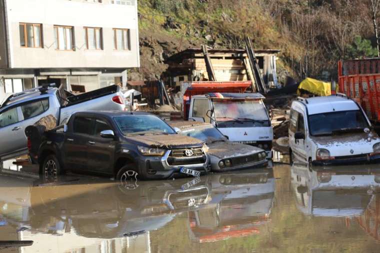 Artvin Borçka'da Dejavu: 4 Yıl Sonra Aynı Sel Felaketi! 10