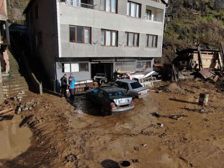 Artvin Borçka'da Dejavu: 4 Yıl Sonra Aynı Sel Felaketi! 4