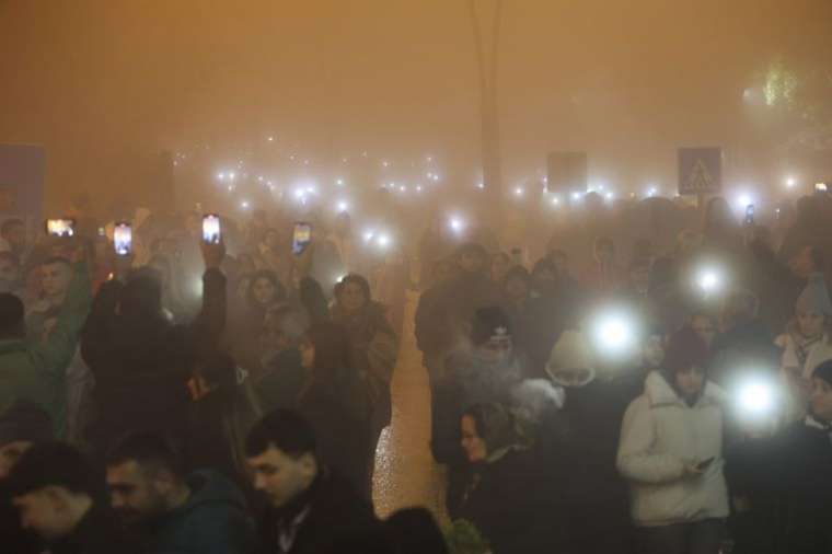 Asrın felaketinin 1. yılında Hatay'da sessiz yürüyüş 3