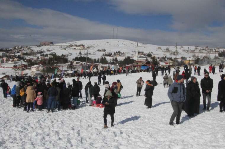 Renkli Kar Festivali Çambaşı Yaylası'nda! 12