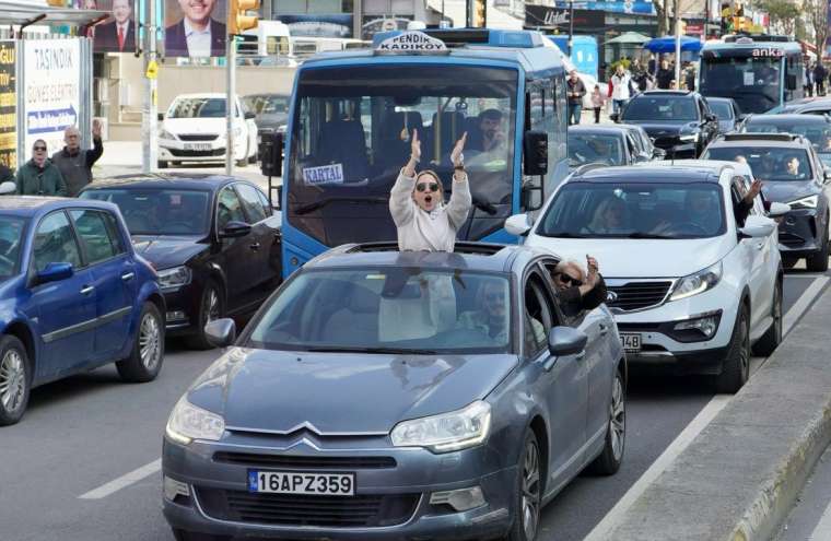 İmamoğlu: 10 ay geçti kaldırın şu mülakatı 12