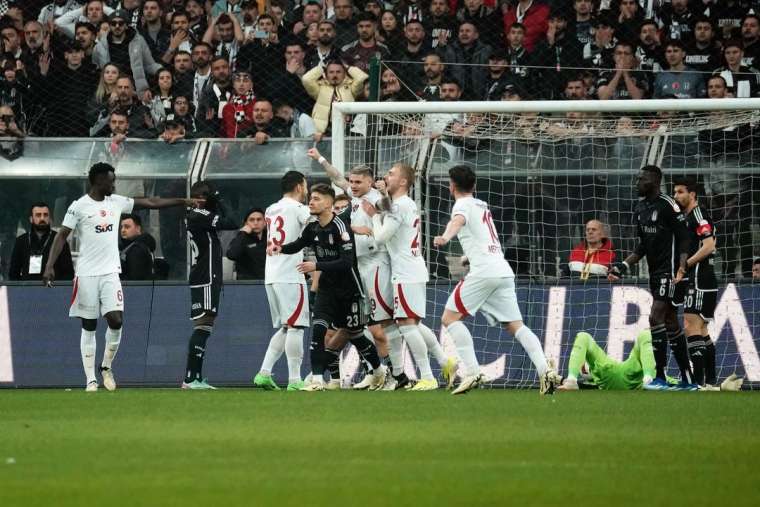 Derbi böyle geçti! Kare kare Beşiktaş - Galatasaray maçı 87