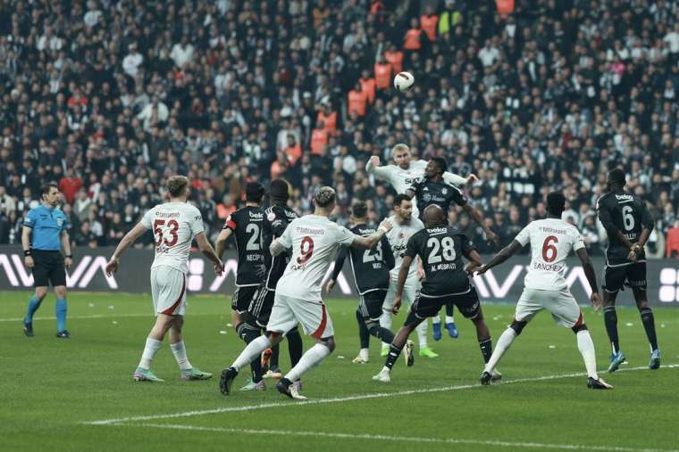 Derbi böyle geçti! Kare kare Beşiktaş - Galatasaray maçı 38