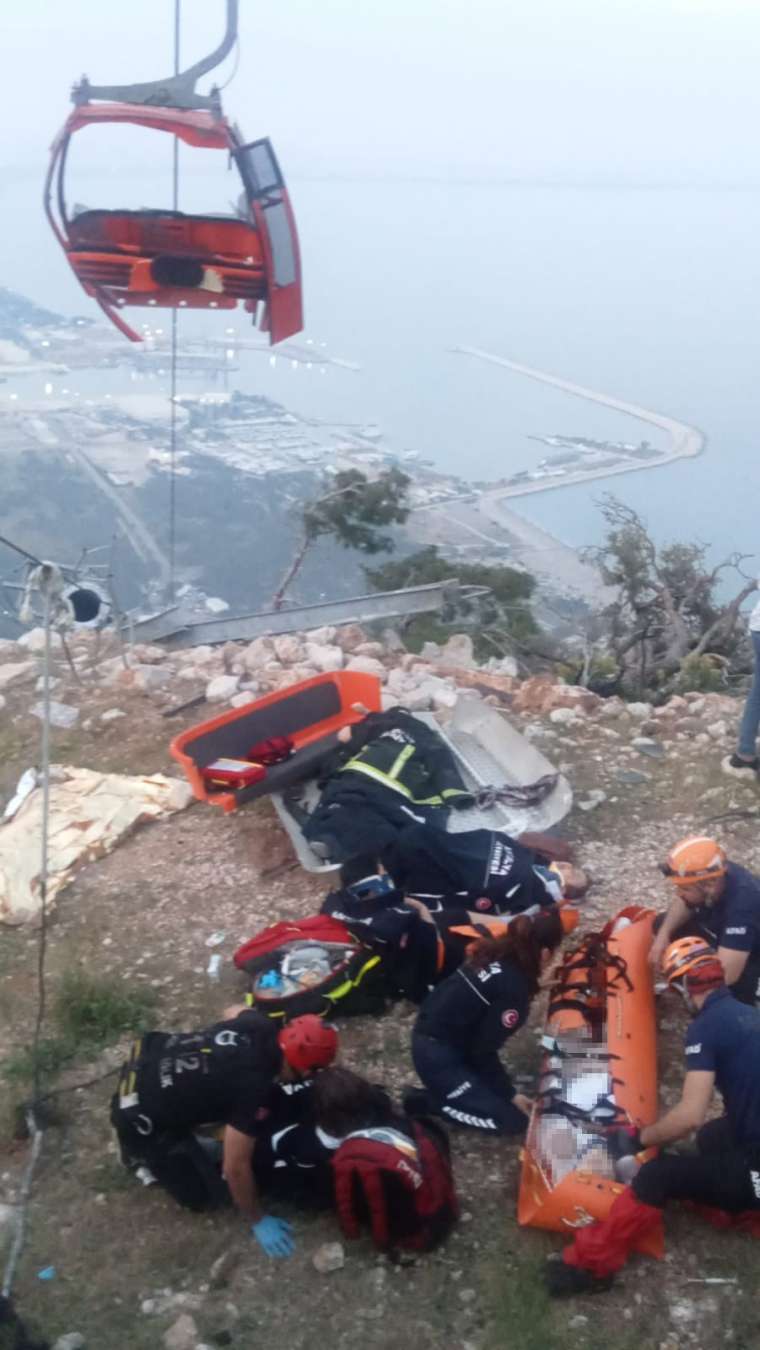 Antalya'da teleferik faciası! Tünektepe'de can pazarı yaşandı 4