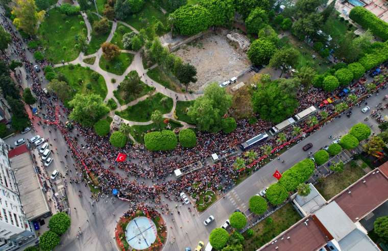 Böyle çok güzelsin Adana! Portakal Çiçeği Karnavalı kortejinden muhteşem görüntüler 25