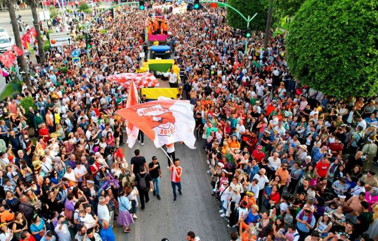 Böyle çok güzelsin Adana! Portakal Çiçeği Karnavalı kortejinden muhteşem görüntüler 22