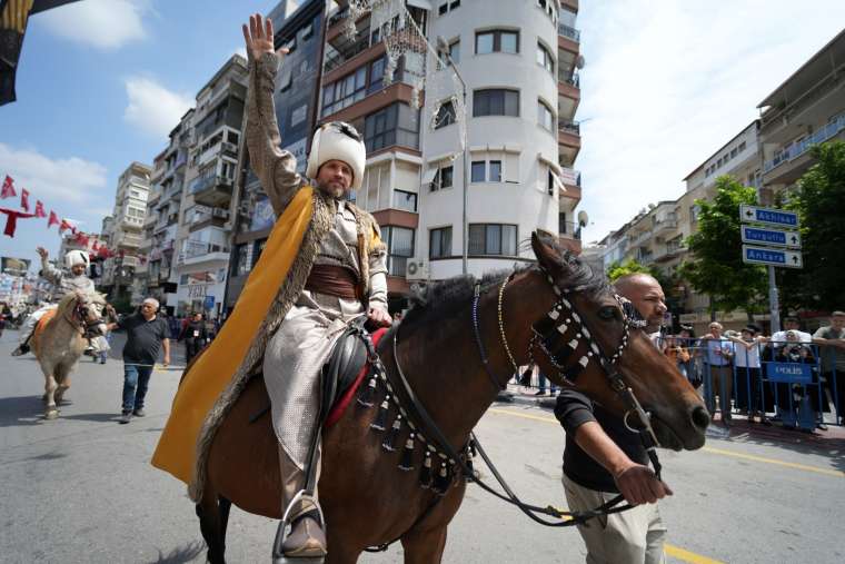 Manisa Mesir Macunu Festivali Renkli Görüntülere Sahne Oldu! 3