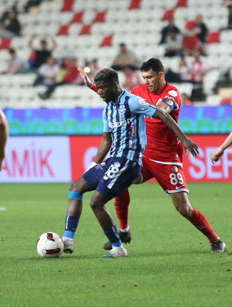 Antalyaspor Adana Demirspor'u son dakikalarda attığı golle yendi 2