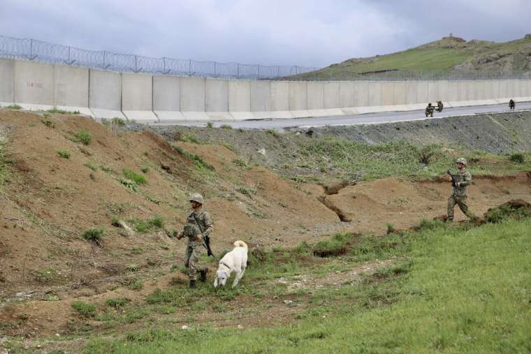 Hudut Kartalları bayramda da sınır nöbetinde 5