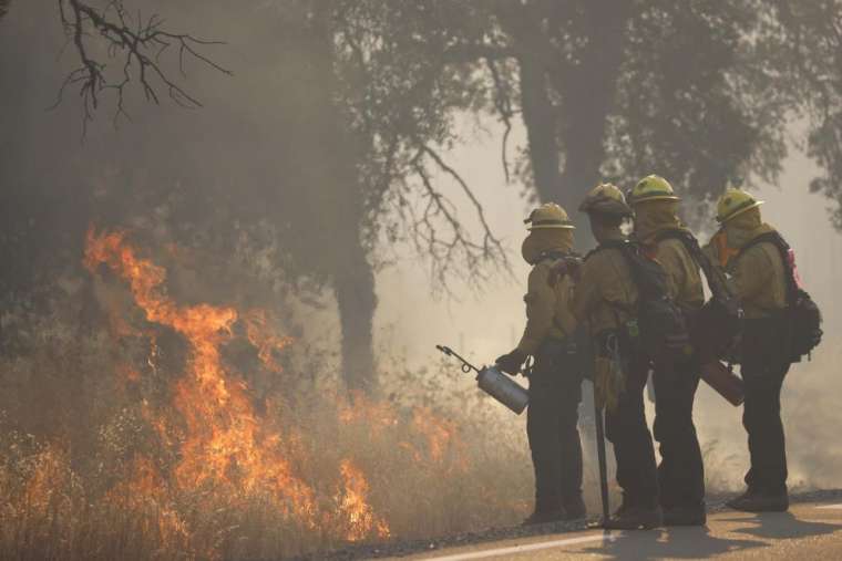 California Tarihinin En Büyük 6. Orman Yangını 6