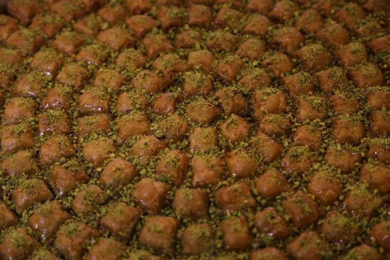 Adana'da aşırı sıcaklar soğuk baklava talebini patlattı! Soğuk baklava nasıl tüketilmeli? 3