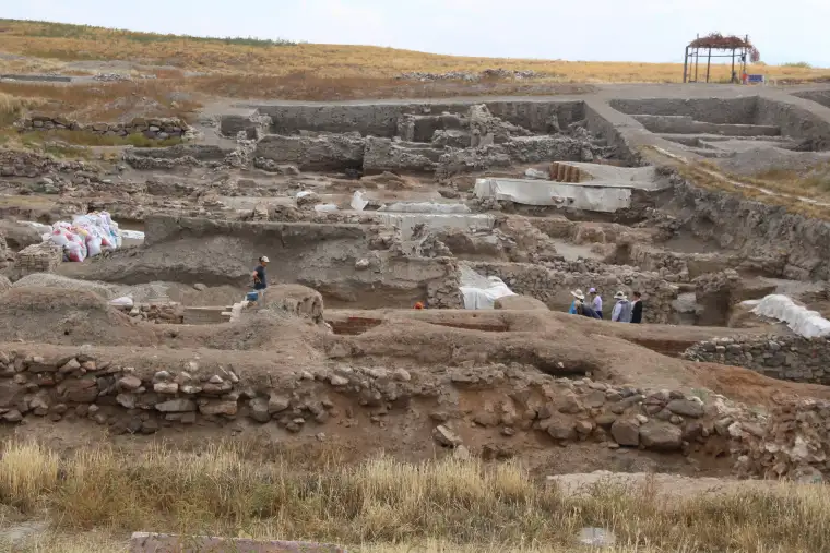 Kültepe'de 6 bin yıllık tarihin izleri ve iklim değişikliğinin etkileri