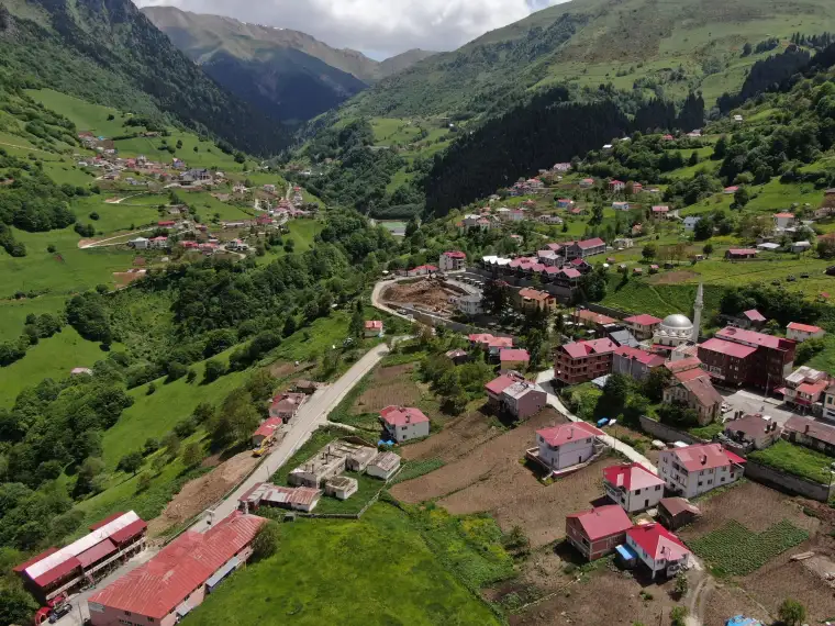 The Guardian Türkiye'yi ziyaret eden turistlerin görüşlerini paylaştı