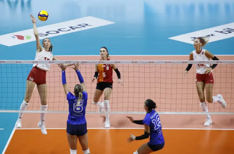 Galatasaray Kadın Voleybol Takımı Balkan Kupası'nda Finalde