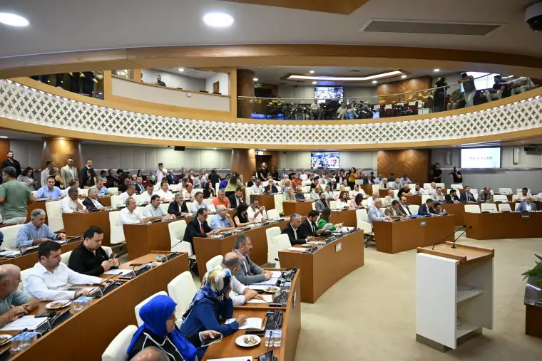 Akaryakıt Alanından Ticaret Alanına Dönüştürülmeye Meclis'ten Ret