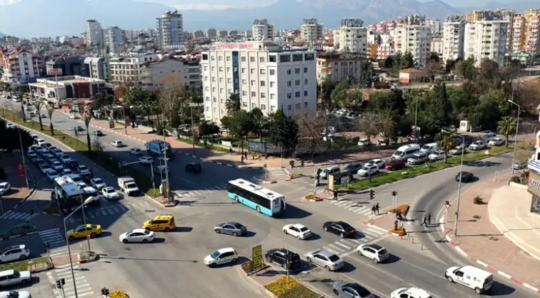 Antalya İl Sağlık Müdürlüğü Eski Binasına Taşınıyor! Müdür Ekingen'den Açıklama