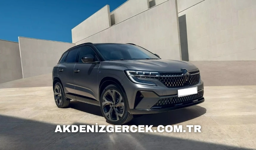 İcradan satılık 2023 model RENAULT