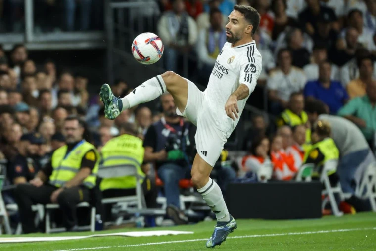 Real Madrid Sakatlanan Dani Carvajal'ın Sözleşmesini Uzattı