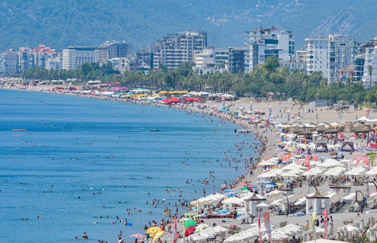 Antalya ve Çevre İllerde Sıcaklık Artışı Devam Ediyor